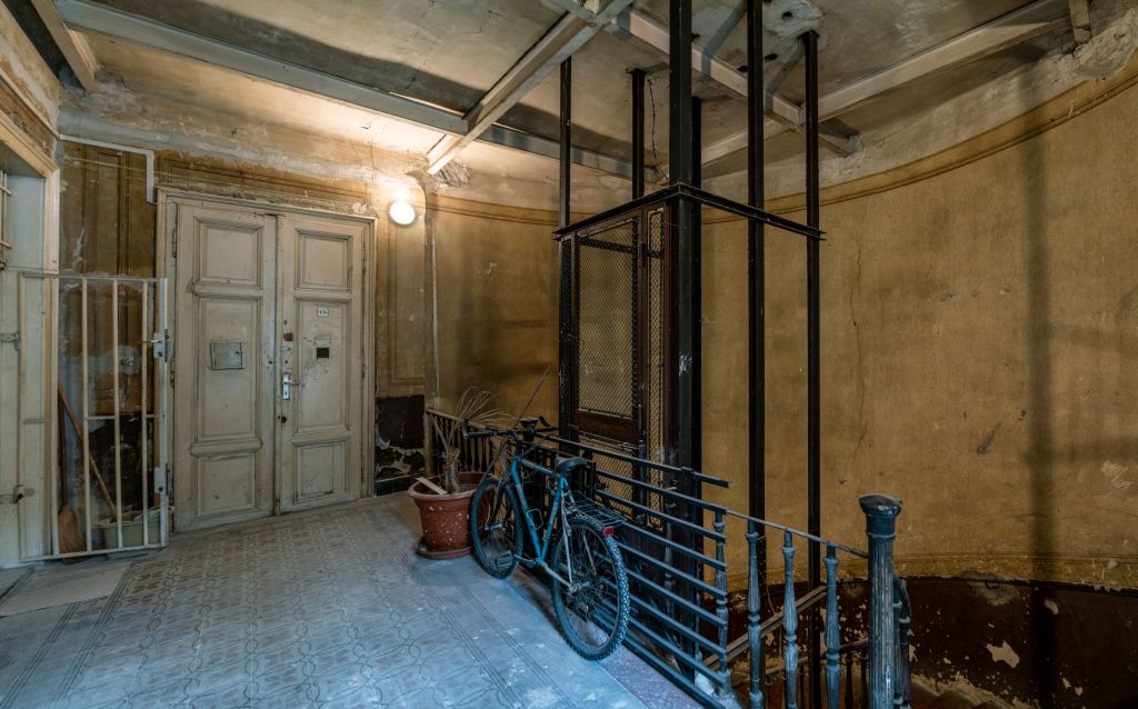 Old door in the staircase of Király utca 49, Budapest