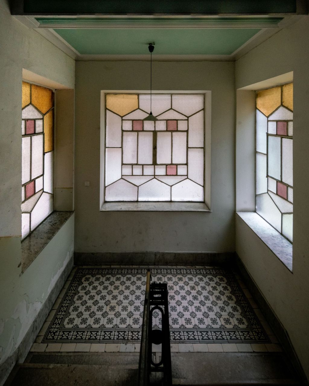 Tragic Odyssey from Józsefváros to Weimar: The Enigmatic Story of Emil&nbsp;Ottenreiter