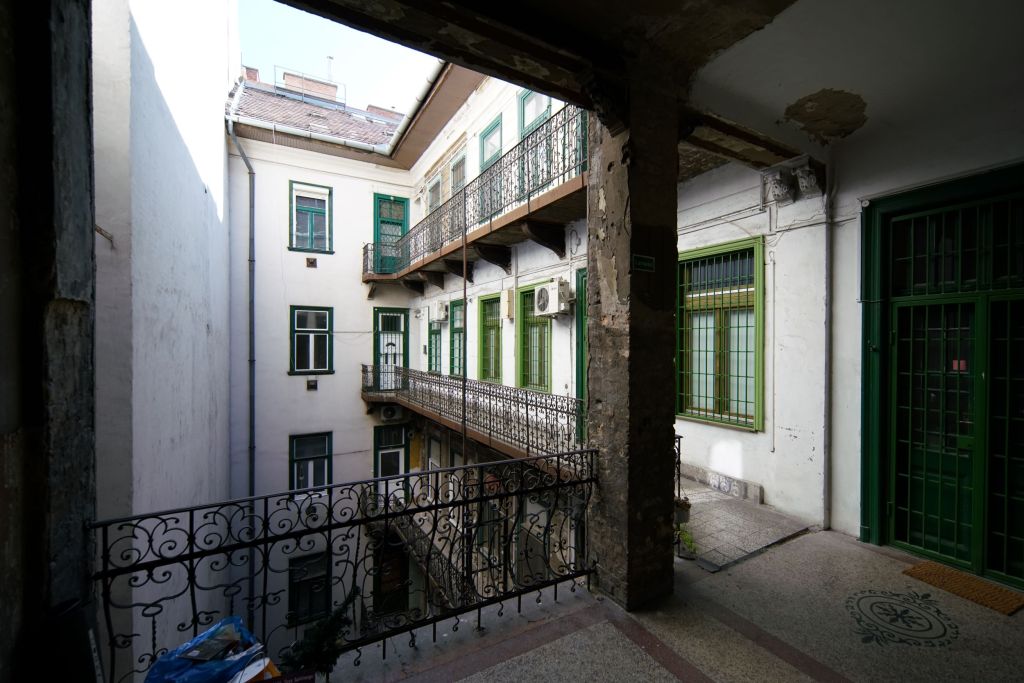 Akácfa utca 11 is a historical house located in Erzsébetváros, the 7th district of Budapest