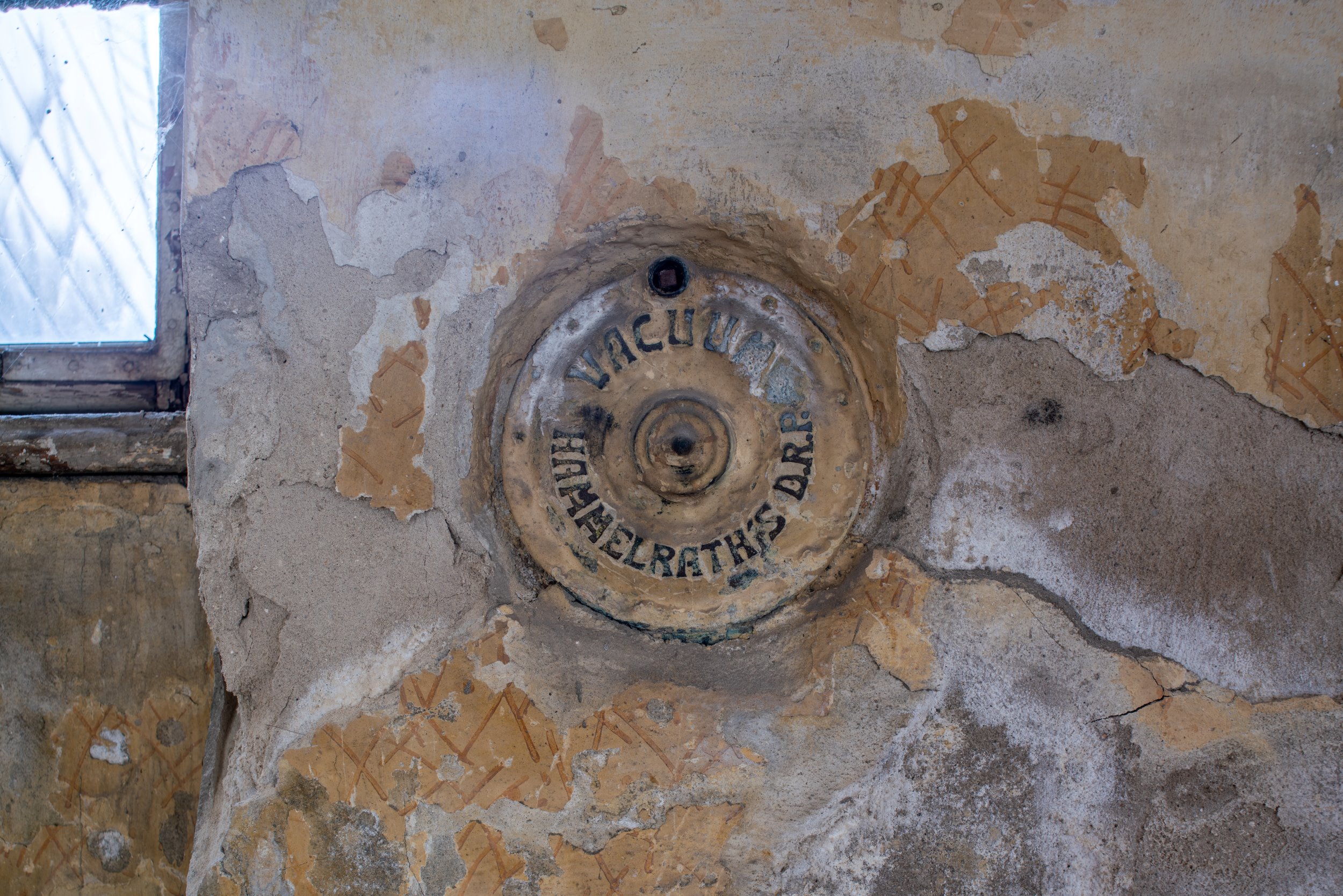 Art Nouveau villa at Thököly út 61 in Zugló, Budapest