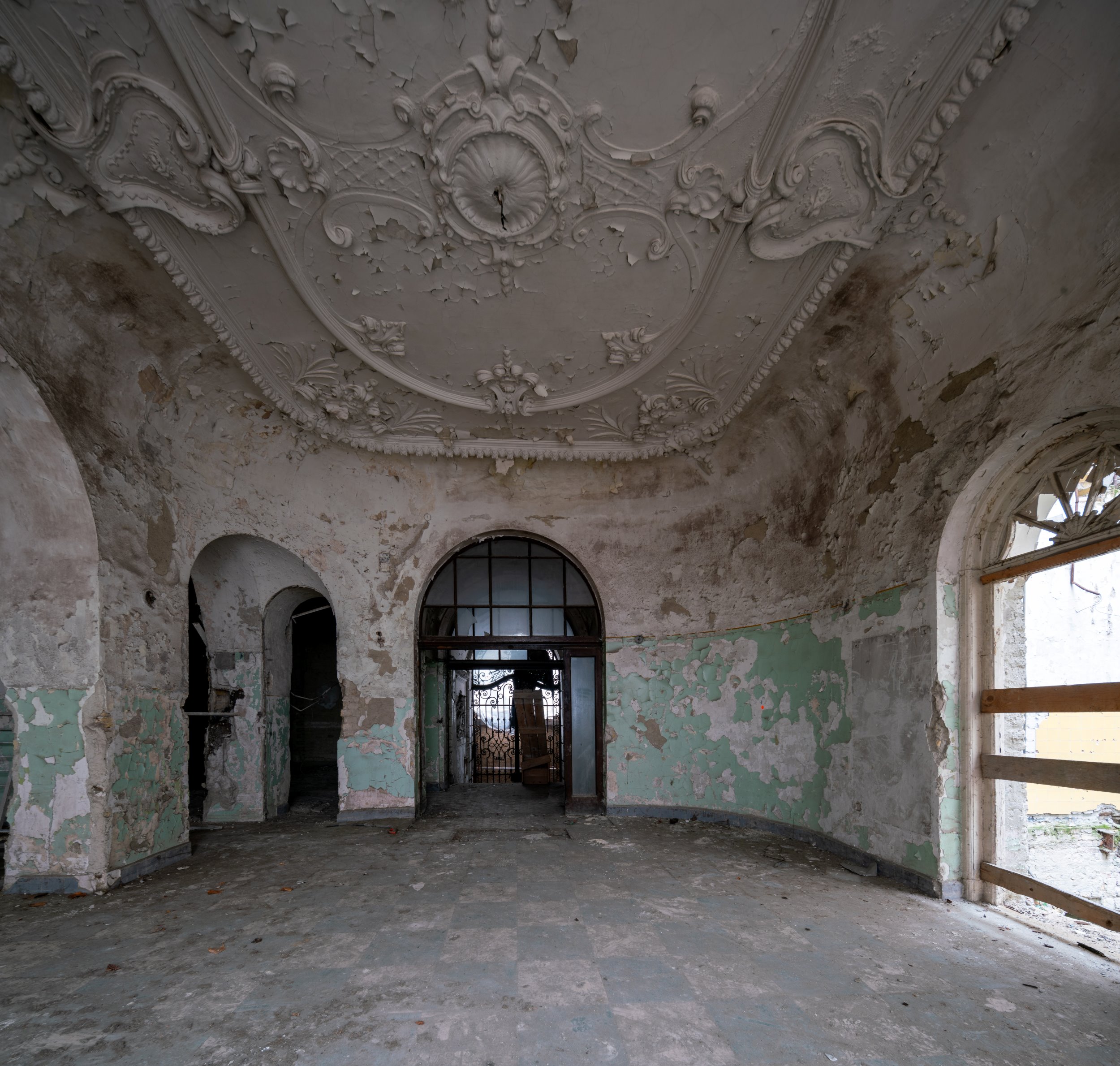 Abandoned Sanatorium in Budapest, Hungary