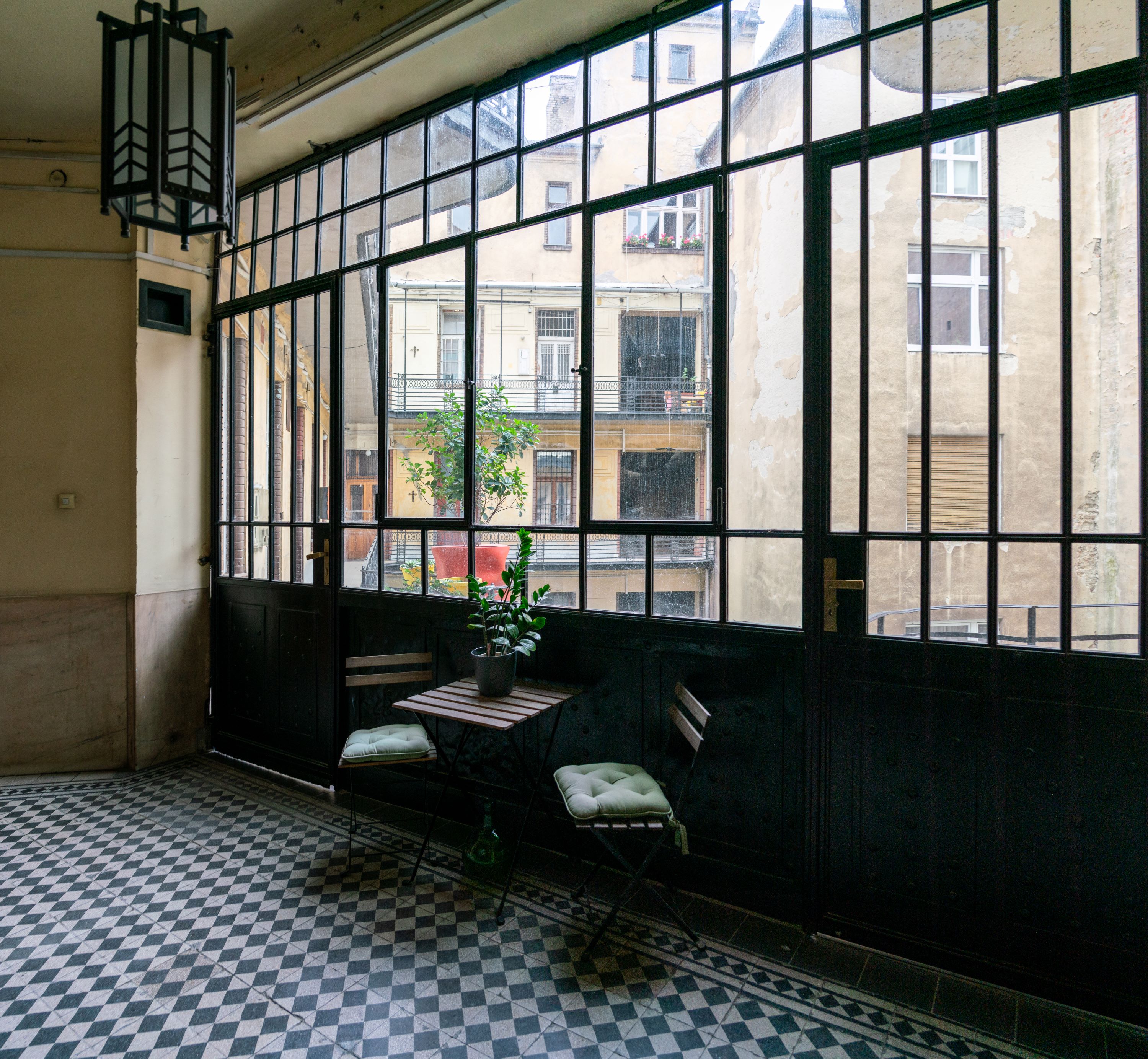 Belgrád rakpart 13-15, Budapest