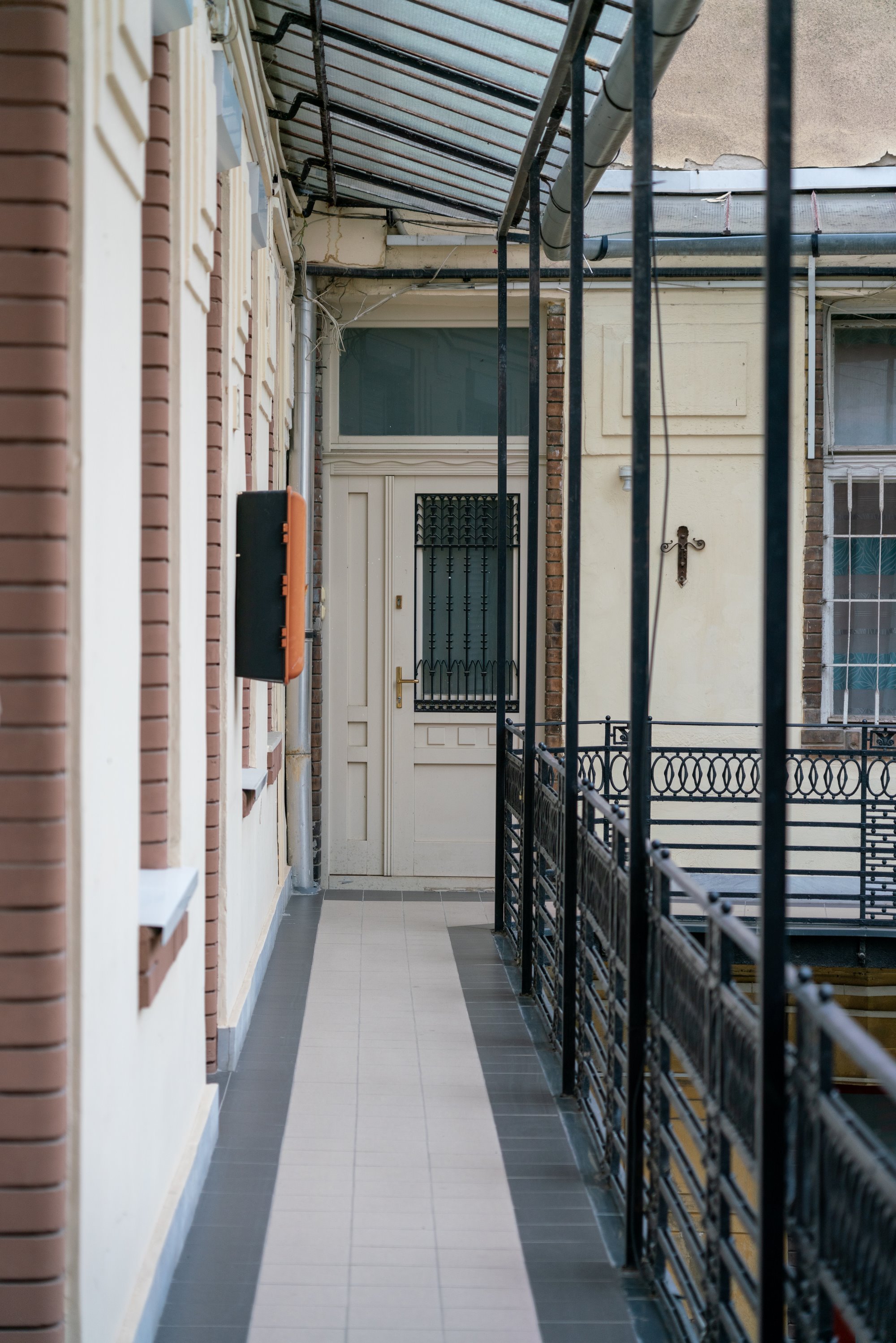 Belgrád rakpart 13-15, Budapest