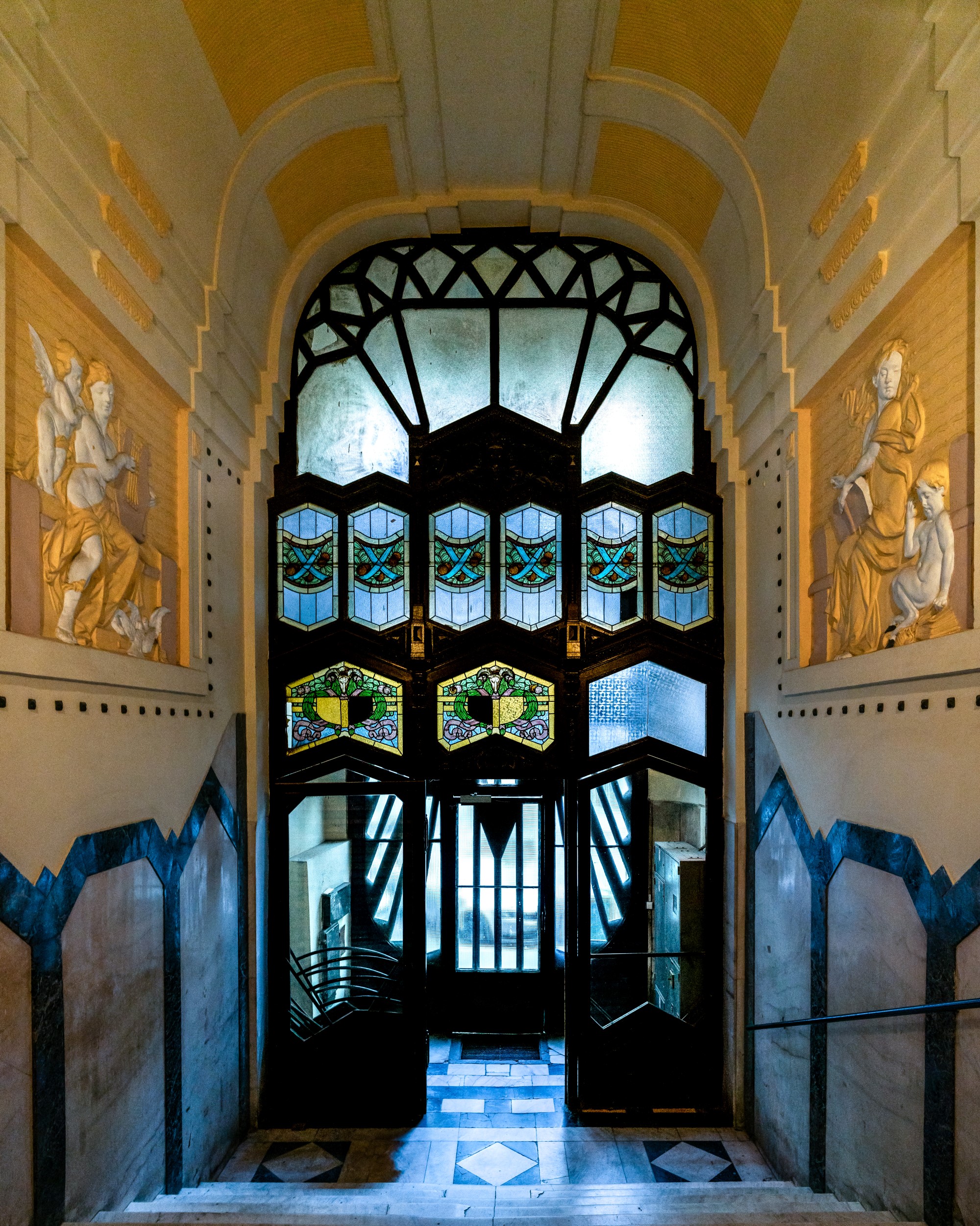 Art Nouveau house by Gyula Fodor in Falk Miksa utca, Budapest