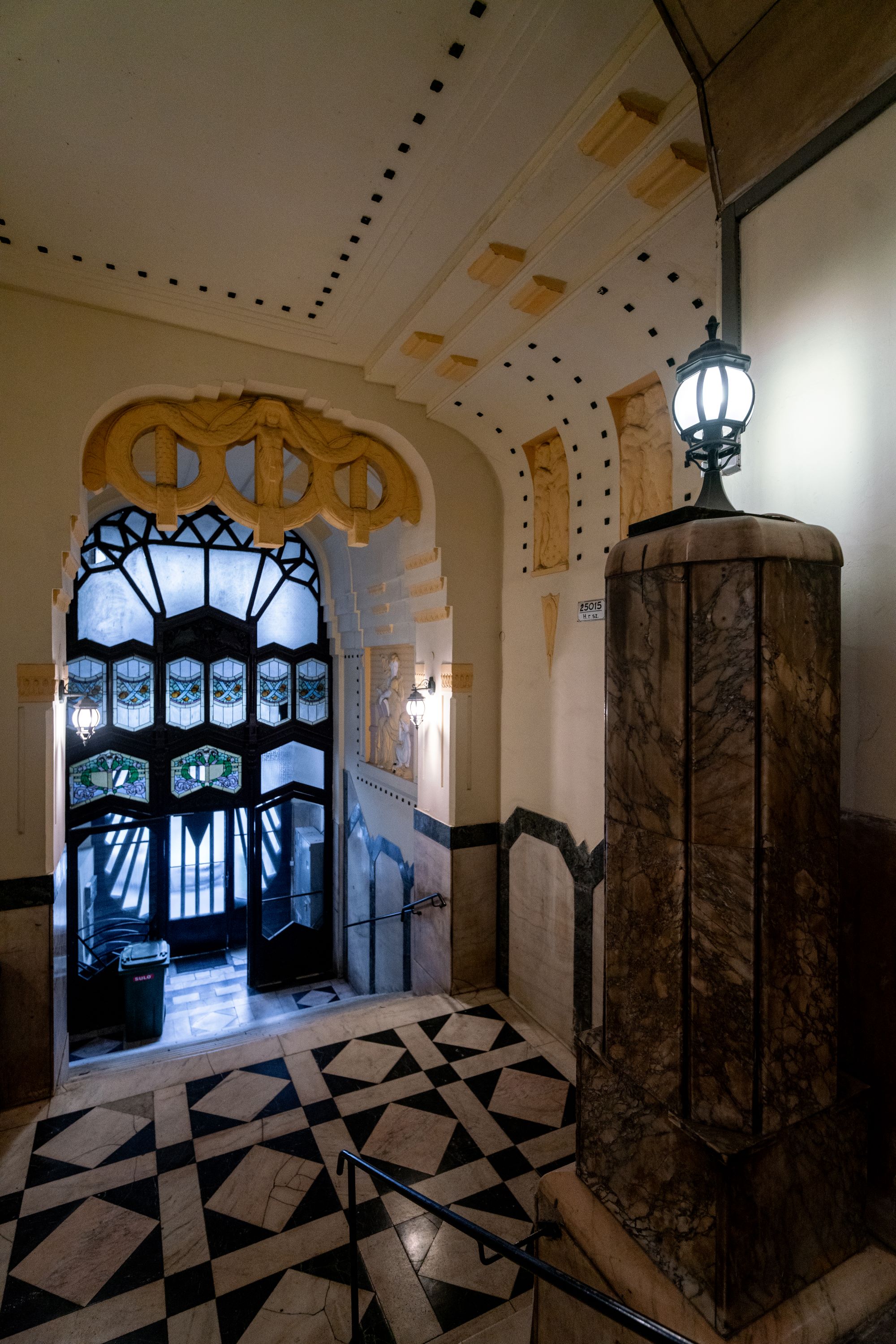 Art Nouveau house by Gyula Fodor in Falk Miksa utca, Budapest
