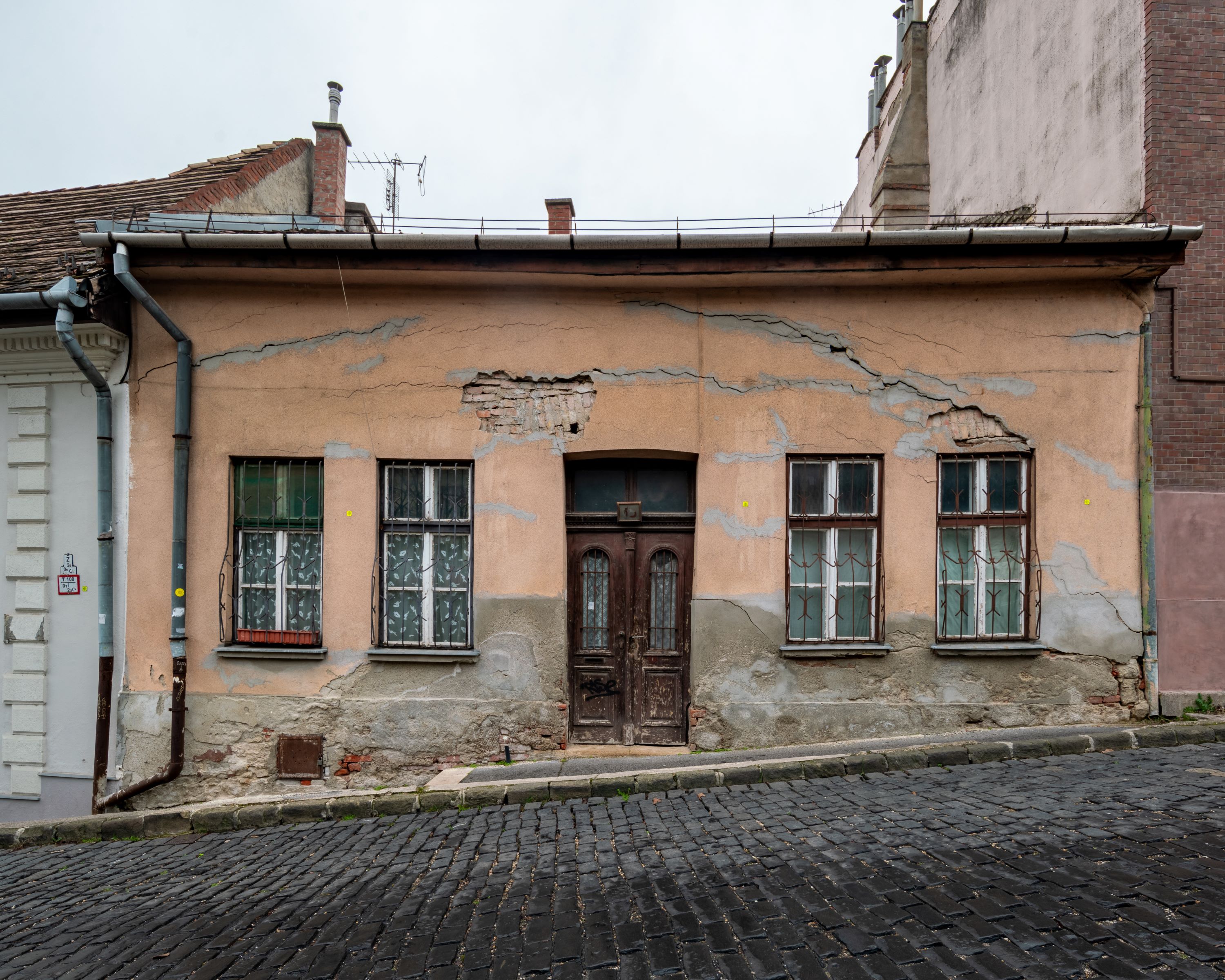 Abandoned old house in Budapest