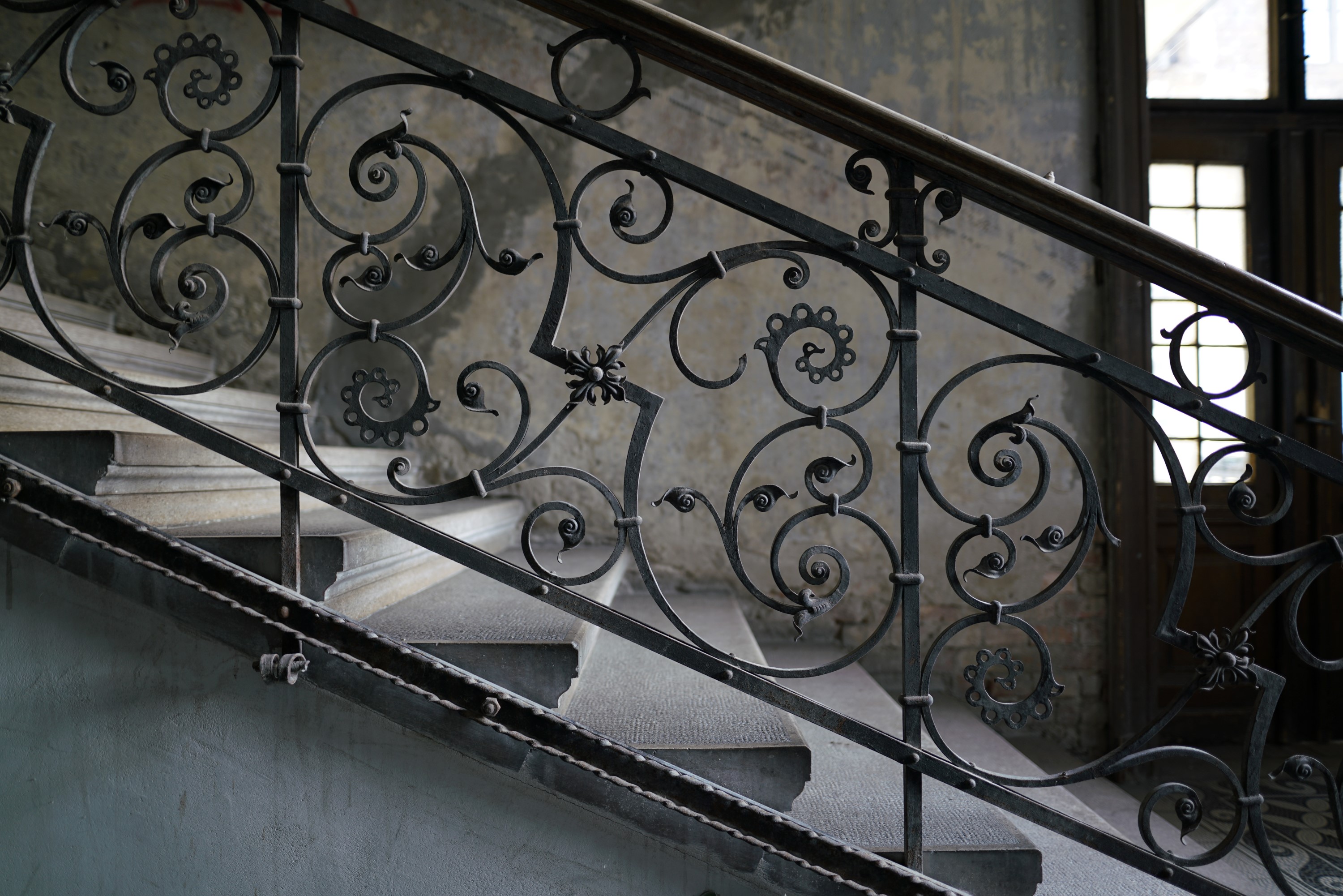 Pálya utca 15: Old House with Bullet Holes from 1945