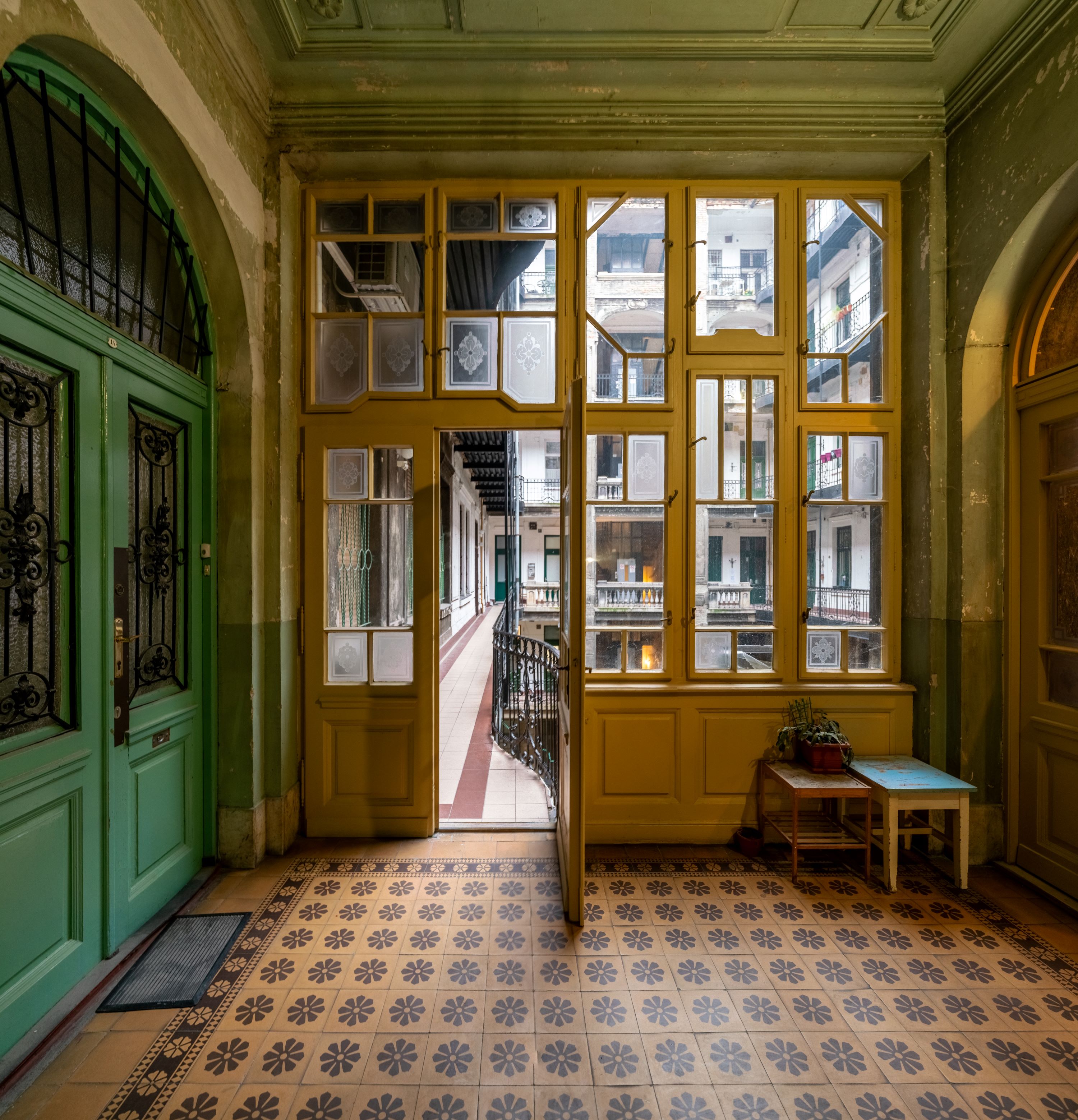 The interior of Semmelweis utca 4