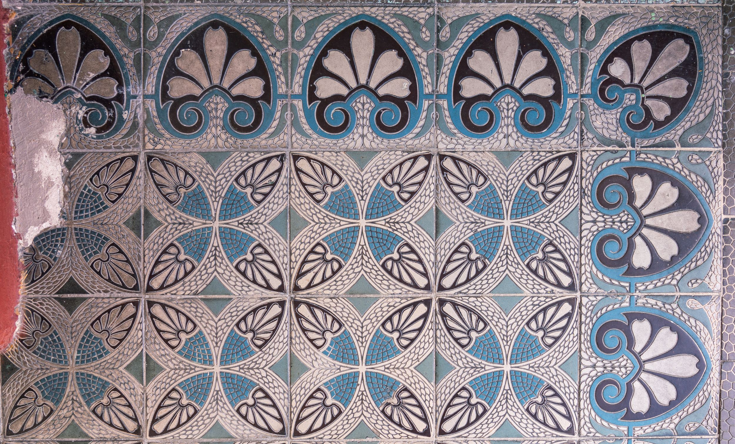 Art Nouveau House in Budapest designed by Sándor and Béla Löffler