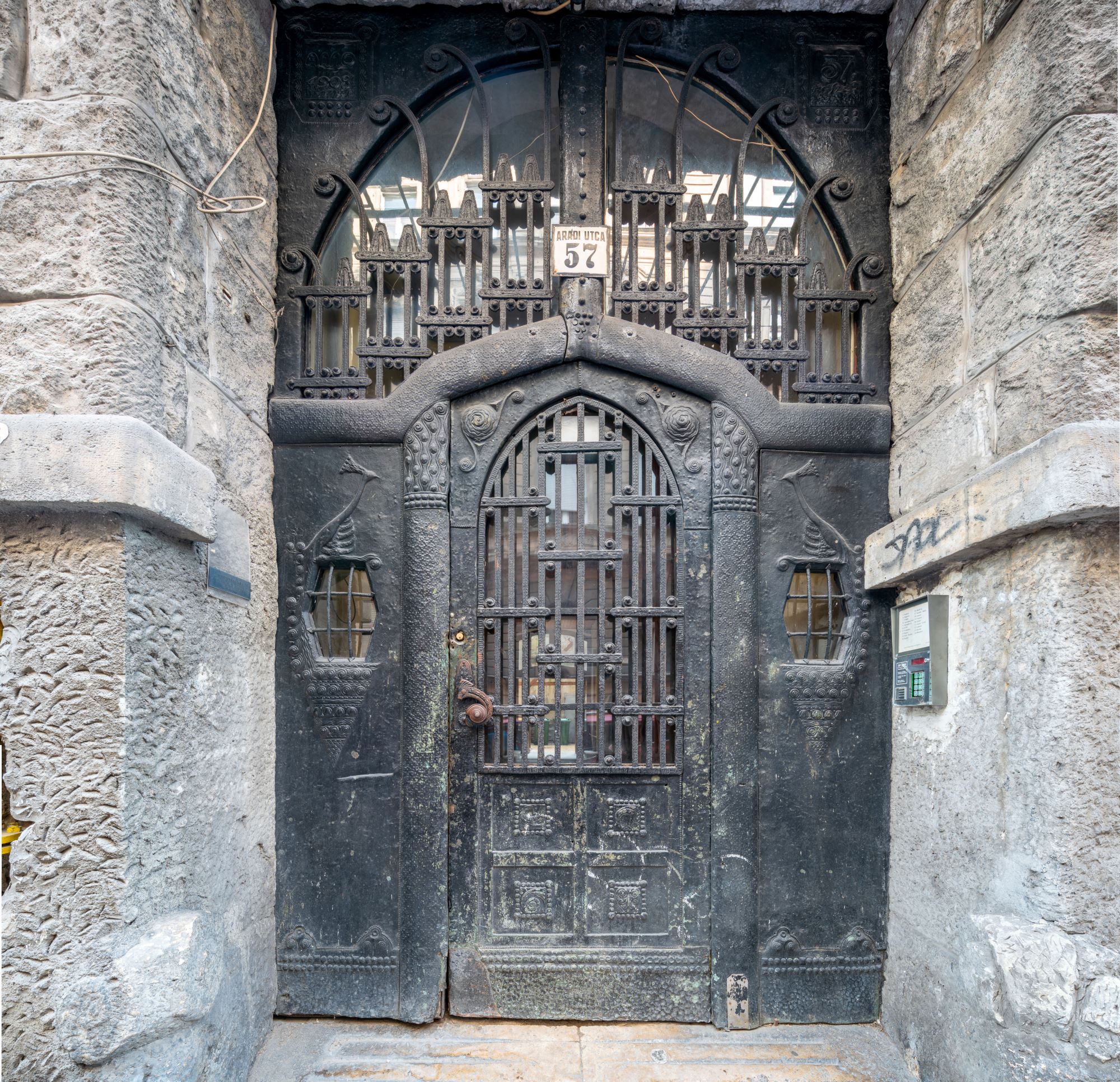 Art Nouveau House in Budapest designed by Sándor and Béla Löffler