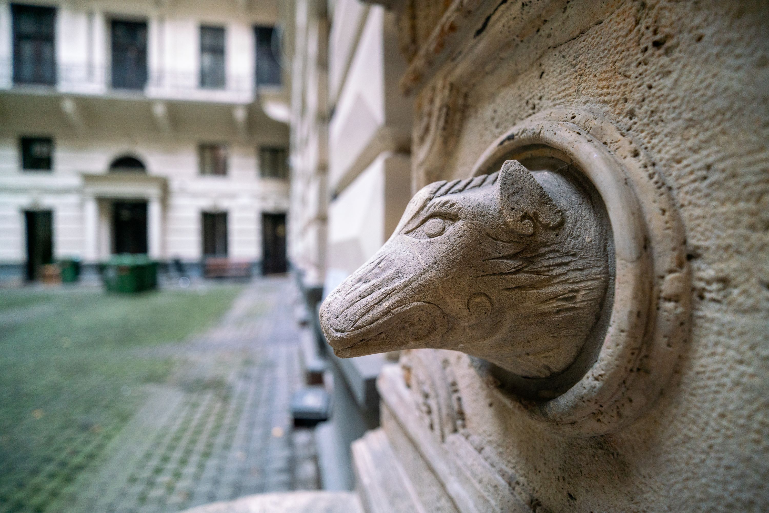 Inside the Foncière-palota designed by Adolf Feszty on Andrássy út, Budapest