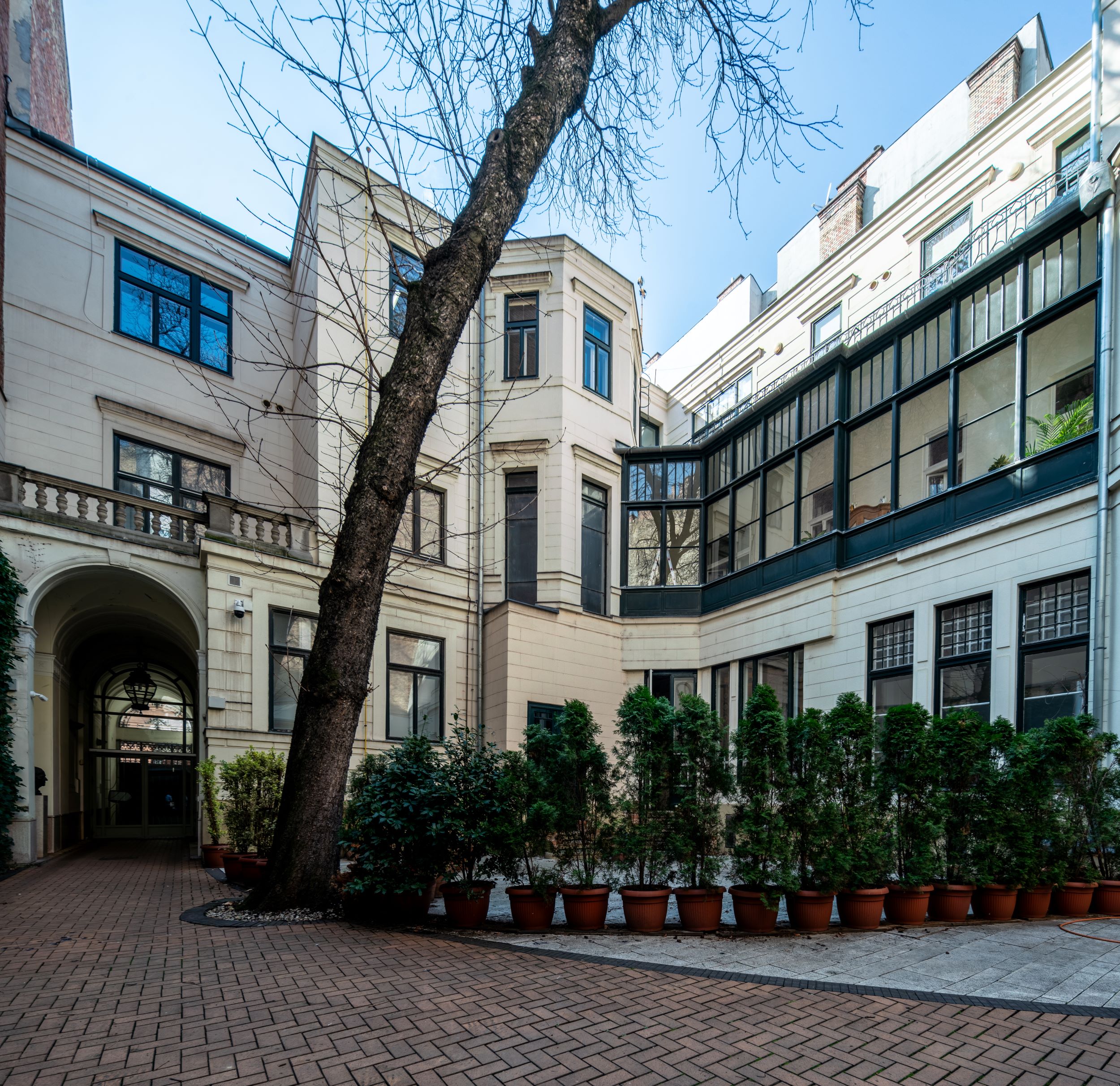 The building of the Embassy of Spain is located at Eötvös utca 11b in the 6th district of Budapest. In 1944/45 thousands of Jews were hidden and saved by Ángel Sanz-Briz, the Spanish chargé d'affaires