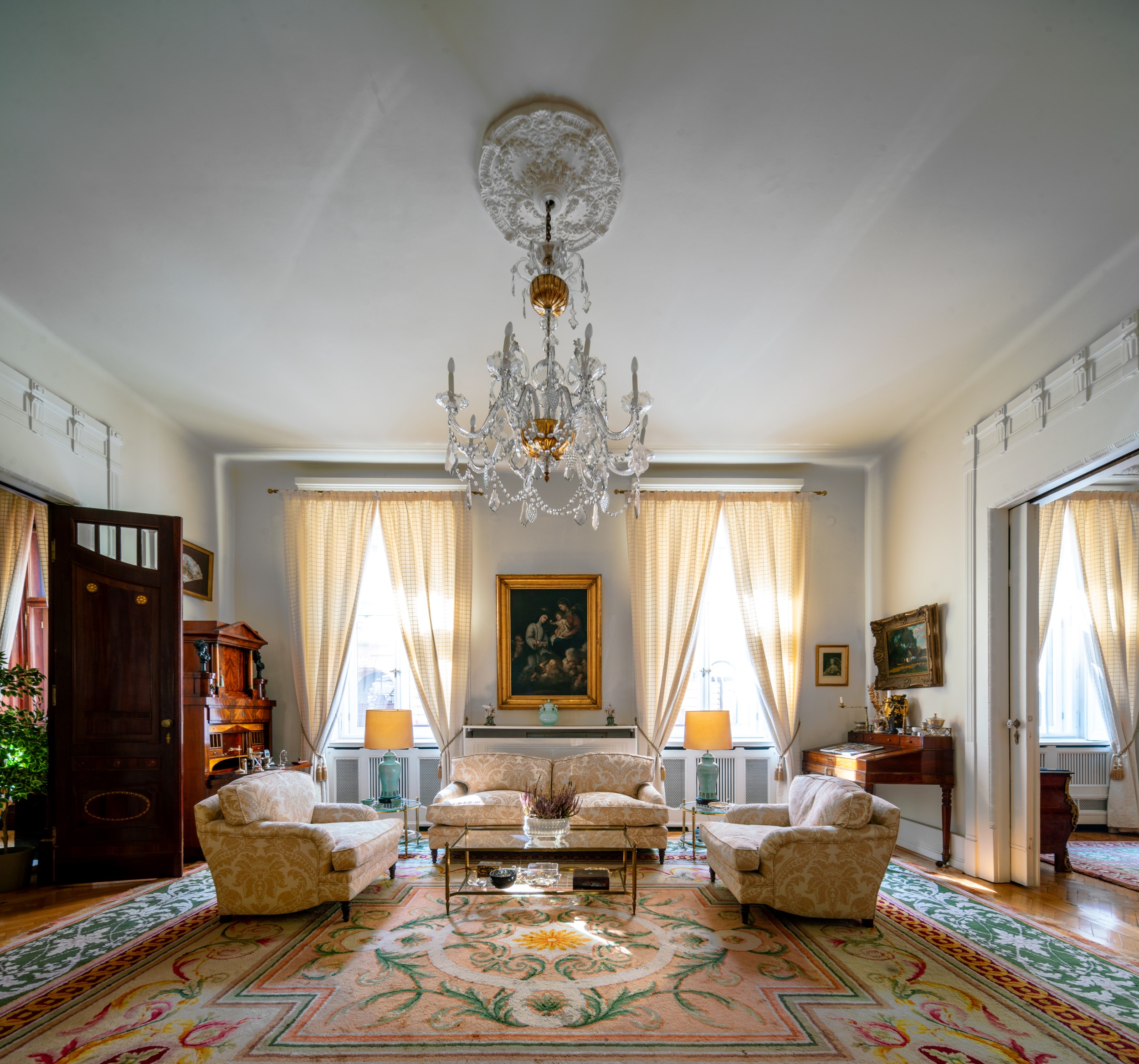 The building of the Embassy of Spain is located at Eötvös utca 11b in the 6th district of Budapest. In 1944/45 thousands of Jews were hidden and saved by Ángel Sanz-Briz, the Spanish chargé d'affaires