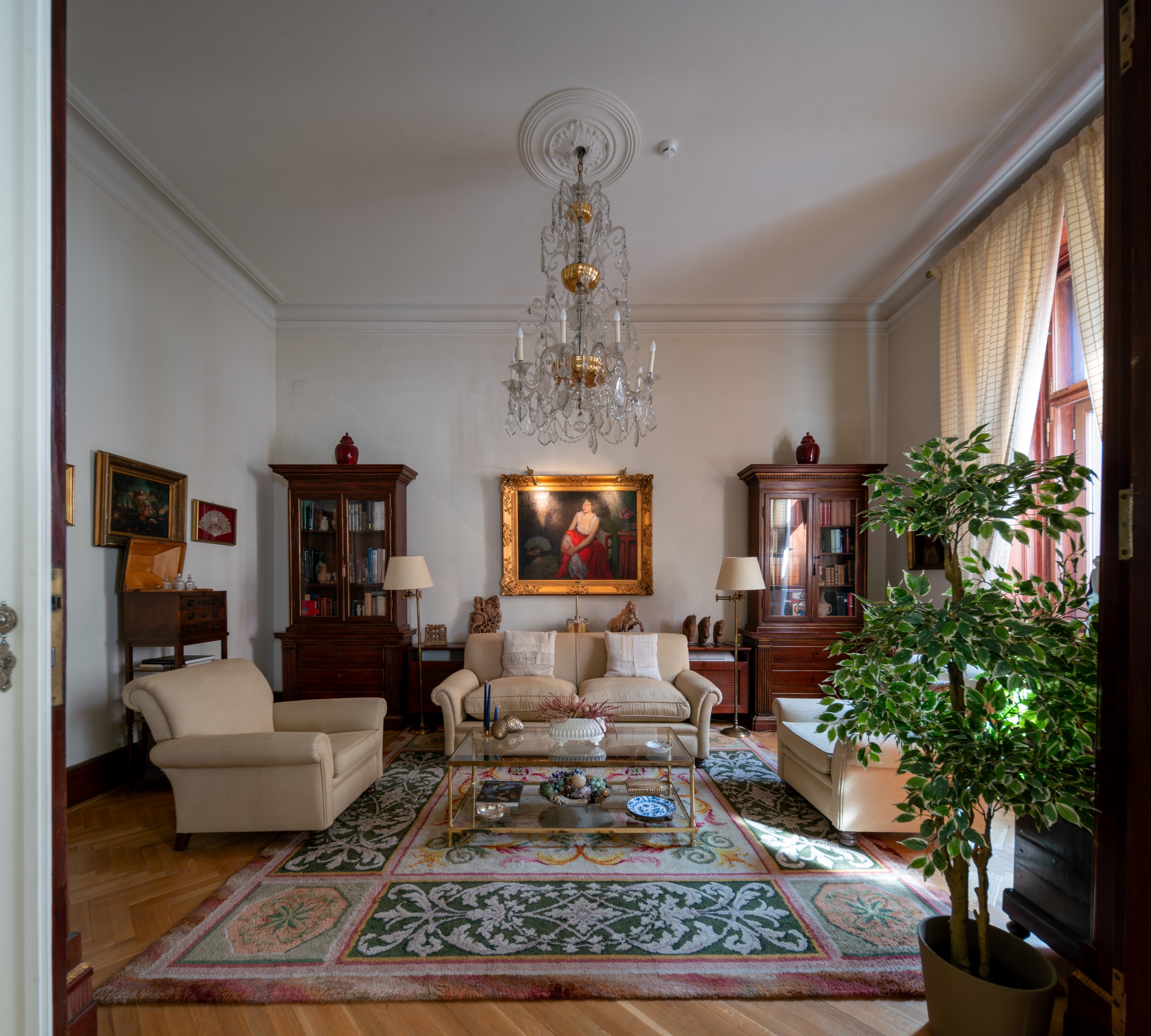 The building of the Embassy of Spain is located at Eötvös utca 11b in the 6th district of Budapest. In 1944/45 thousands of Jews were hidden and saved by Ángel Sanz-Briz, the Spanish chargé d'affaires